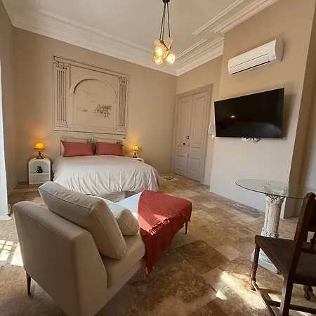 Апартаменты Domus Romana - Centre De Arenes Ним